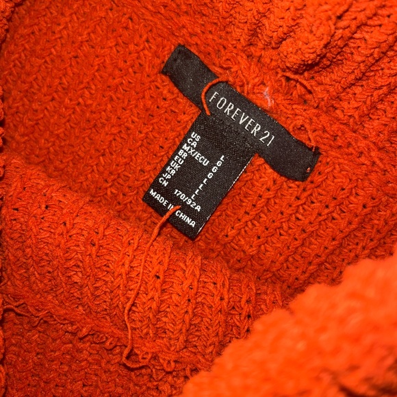 Forever 21 Long sleeve turtleneck top - Picture 3 of 4